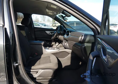 2020 Chevrolet Blazer Fwd 1Lt from USA, damaged, VIN 3GNKBBRA8LS636387